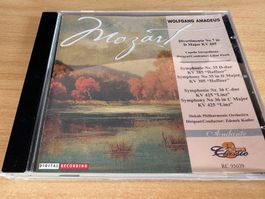 Mozart - Divertimento No 7 In D Major Kv 205 - Symphony No 3