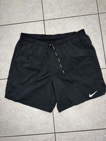 Nike Dri-Fit Laufshorts Schwarz Grösse L | komplett NEU