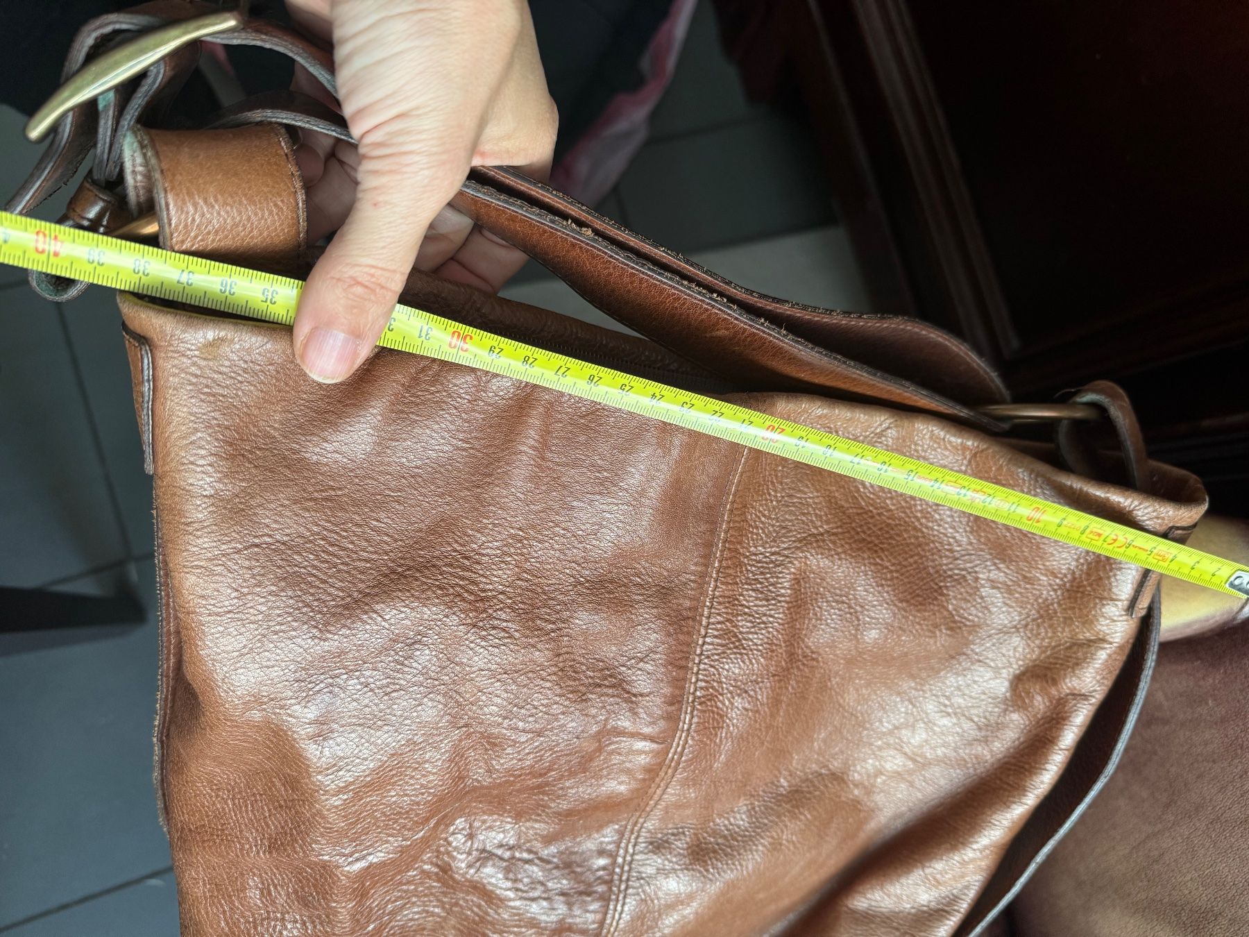 Sacs femmes: Ledertasche – D'occasion à Obfelden par cesarina10 8
