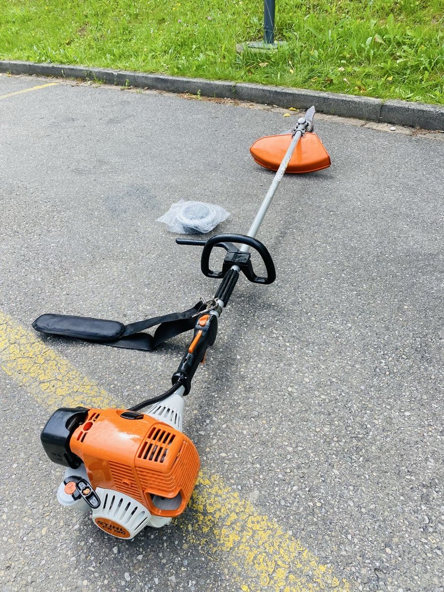 Stihl Tutti gli attrezzi: Rasentrimmer Stihl FS 130 – Usato da Urdorf venduto da mas_5wfz 4