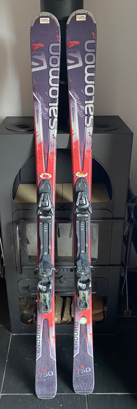 Salomon Sci: Salomon Herren Ski – Usato da Wädenswil venduto da BS540