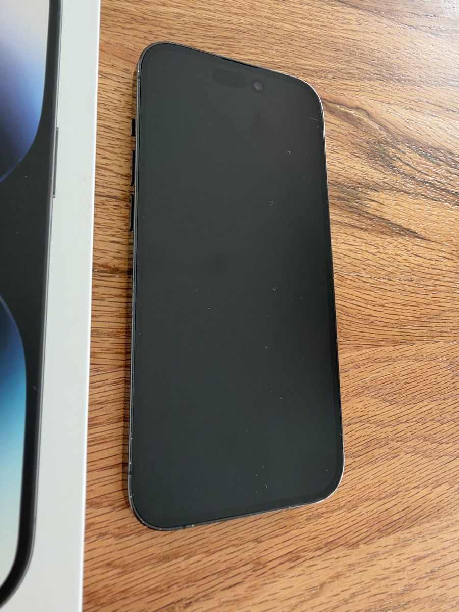 Apple Telefoni cellulari / Smartphones: iPhone 14 Pro Space Black 128GB – Usato da Zürich venduto da per03 2
