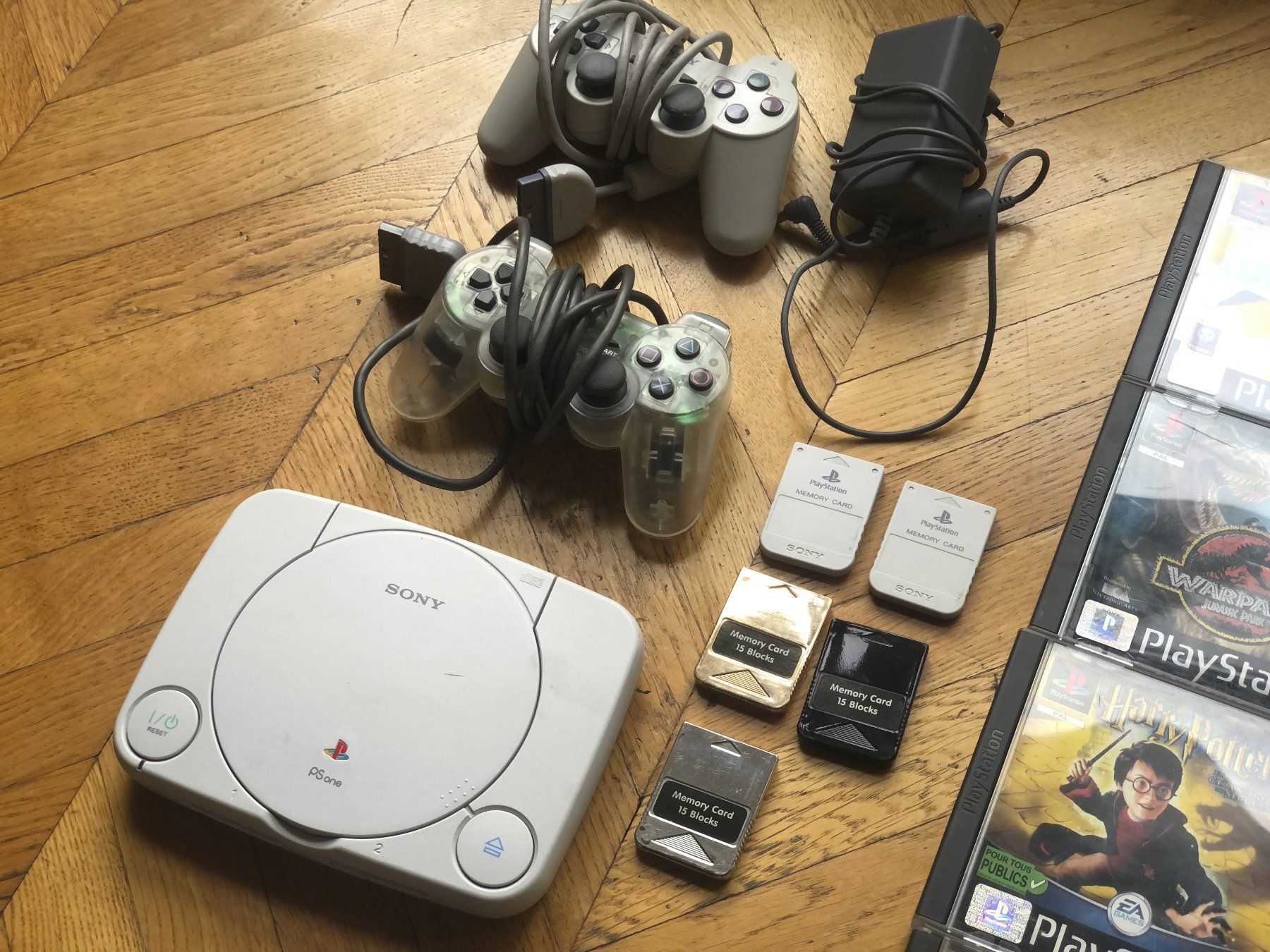 Sony Consoles: PS ONE + GAMES – D'occasion à Zürich par Abost 3