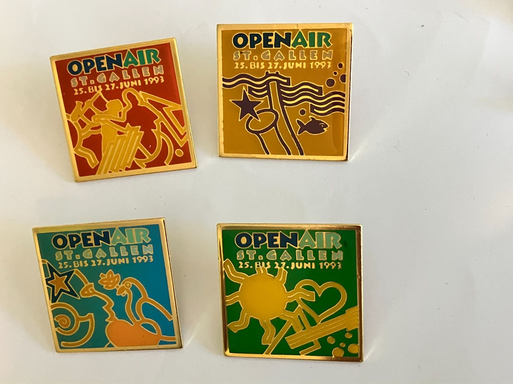 Placchette & Badge: 4 Pin Openair St. Gallen – Usato da Basel venduto da djwwpp