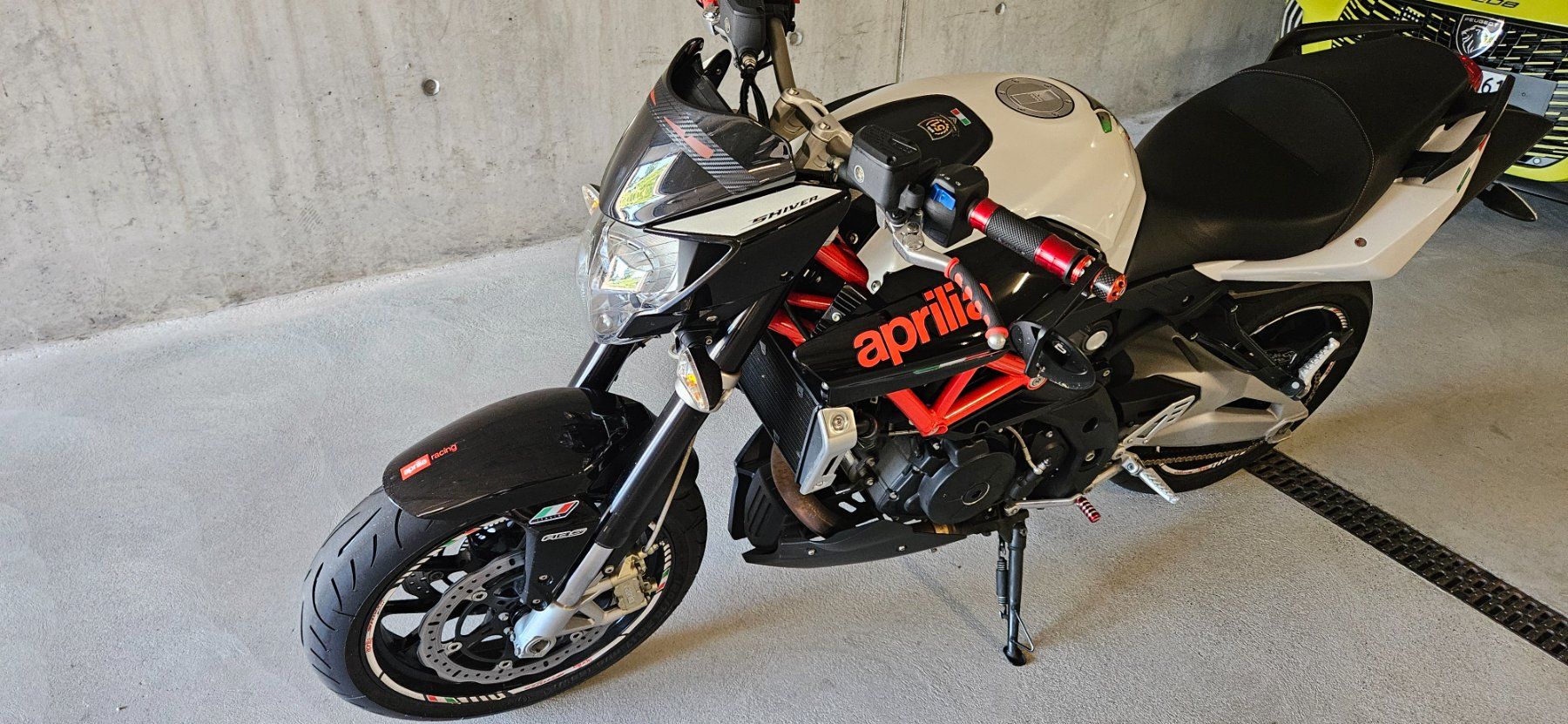 Aprilia Strada: Aprilia Shiver 750ccm – Usato da Magden venduto da marcofrasco01 2