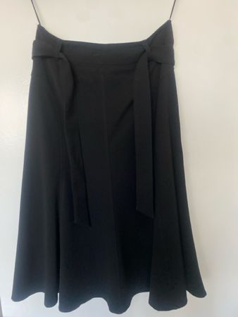 Jupe noire APART T.36 bon état