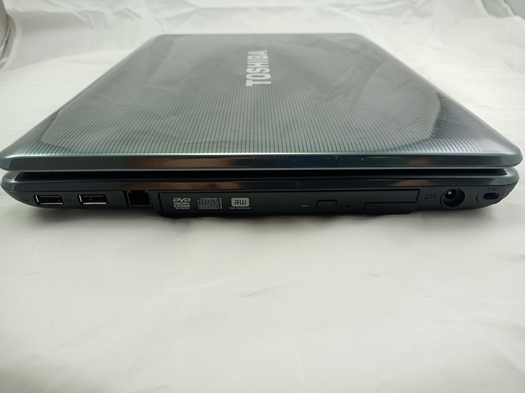 Portables: Toshiba Satellite A300-1J4 Notebook – D'occasion à Buchs AG par SellAndBuyX 3