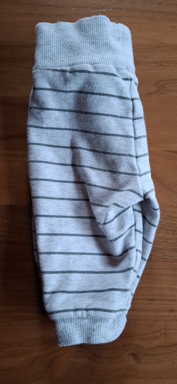 Lotti & Set di vestiti: Baby Hosen Set, Grösse 50/ 56 – Usato da Niederstocken venduto da Cocos_nut 3