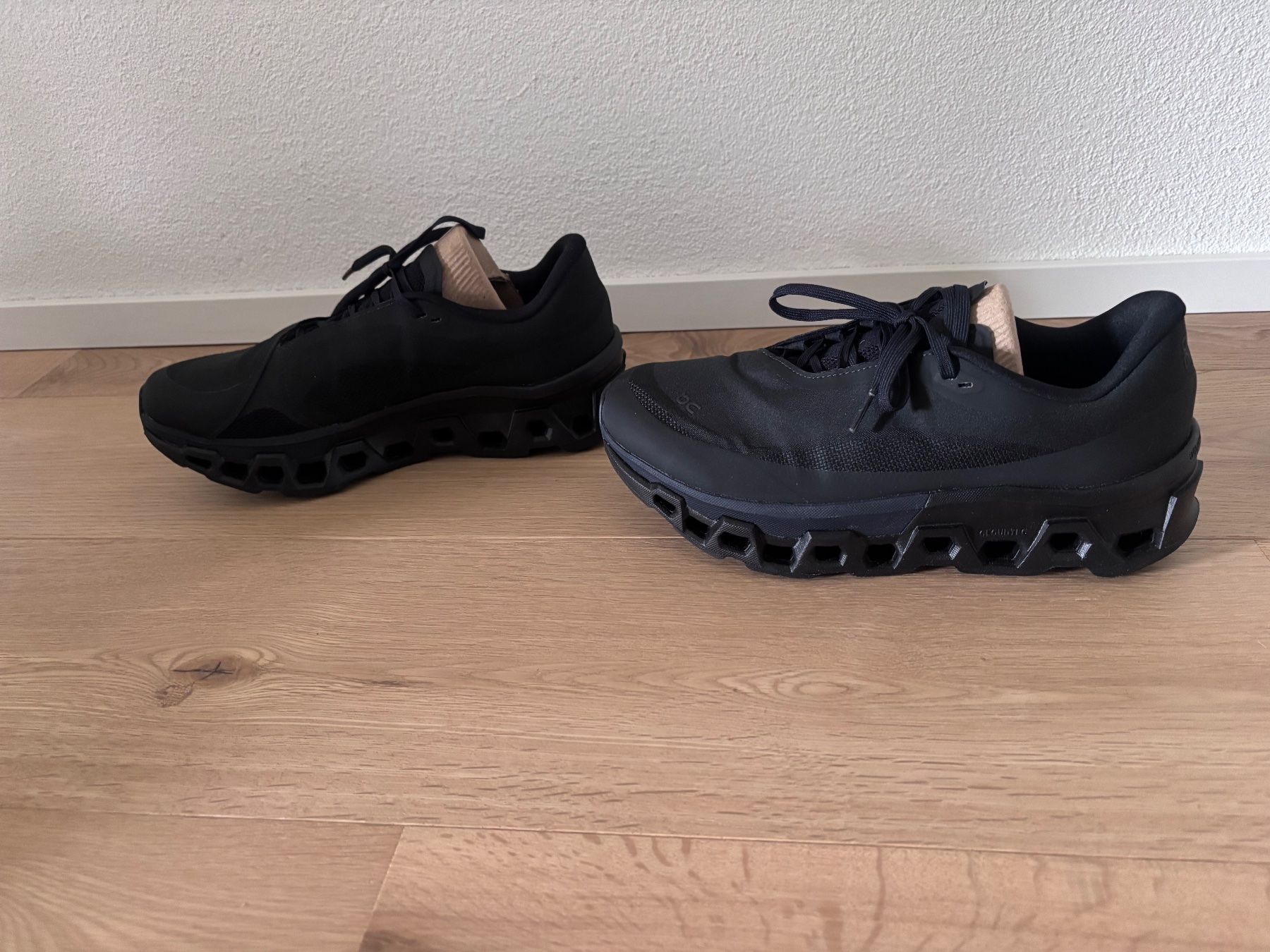 On Scarpe da uomo: ON x PAF Cloudmonster 2 (black / magnet) – Nuovo e nell'imballaggio originale da Winznau venduto da Lauralavera1 3