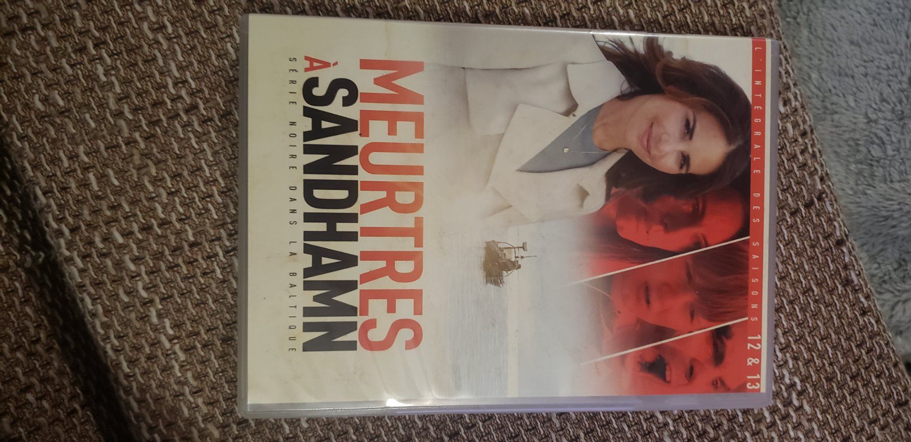 Tutti i DVDs: Meurtres à Sandhamn, saisons 1 à 13 – Usato da Le Séchey venduto da Jill93 4