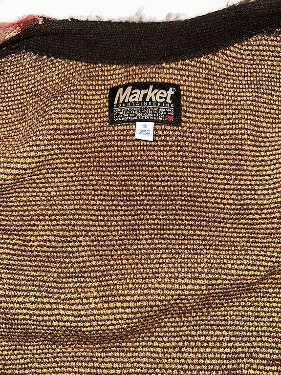 Maglioni & Felpe: China town market Pullover  – Usato da Hitzkirch venduto da Oli.Fashion 2