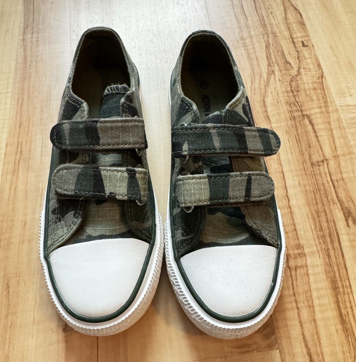 Scarpe per ragazzi: Sneaker, Junge, 32, Camouflage, neu – Nuovo (secondo la descrizione) da Wilen b. Wil venduto da carpediem25