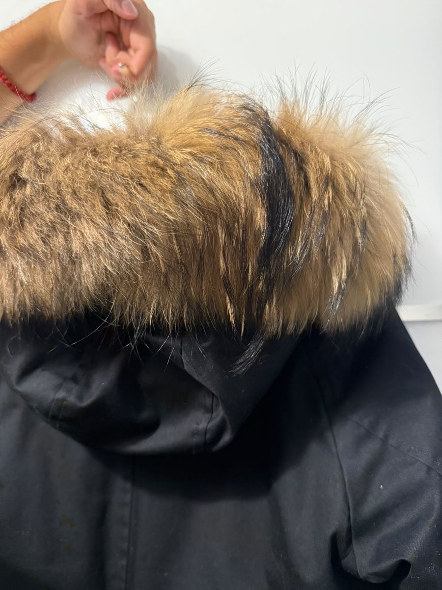 Woolrich Giacche: Woolrich Echtpelz Daunenjacke – Usato da Herisau venduto da ogkosta 1