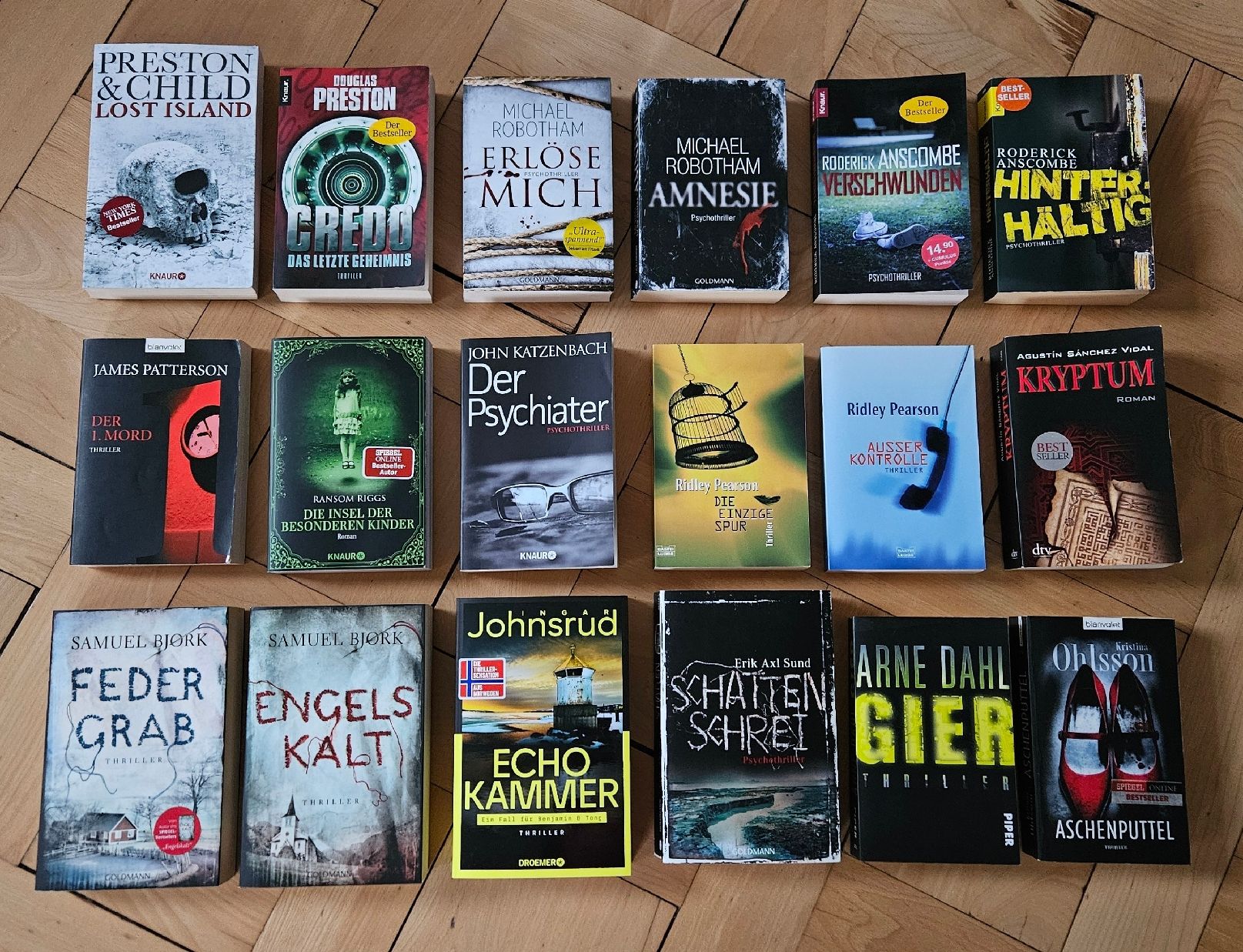 Livres: 18 Thriller – D'occasion à St. Gallen par Patrizia0711