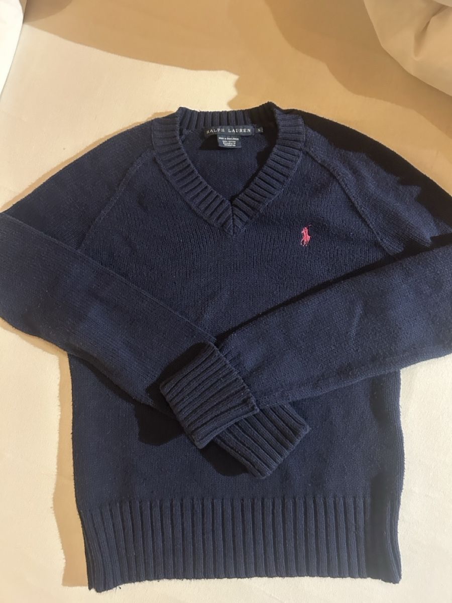 Maglioni & Felpe: Ralph Lauren Pullover dunkelblau V-Ausschnitt Gr. S – Usato da Weissbad venduto da noe_8rcy