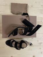 Designer Gianvito Rossi Black Suede, 38.5 Most Comfy Heels