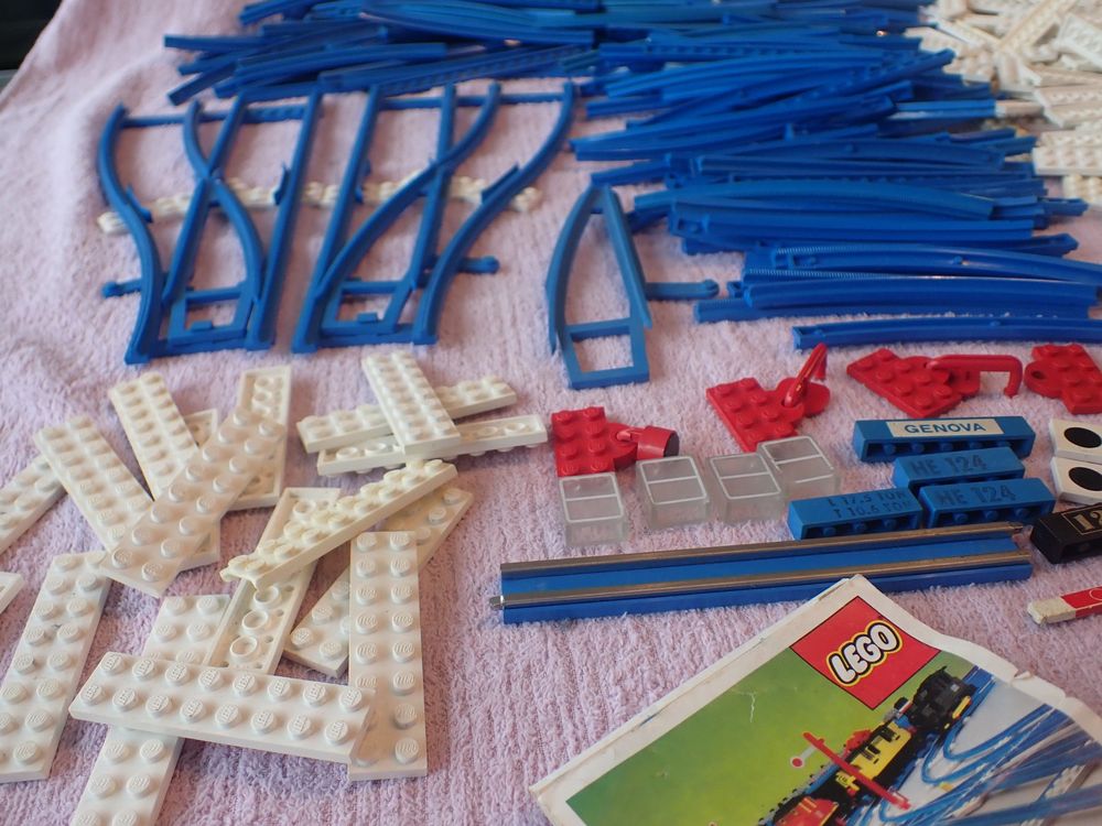 grosse Menge Ersatzteile für die alte LEGO System Eisenbahn | Kaufen ...