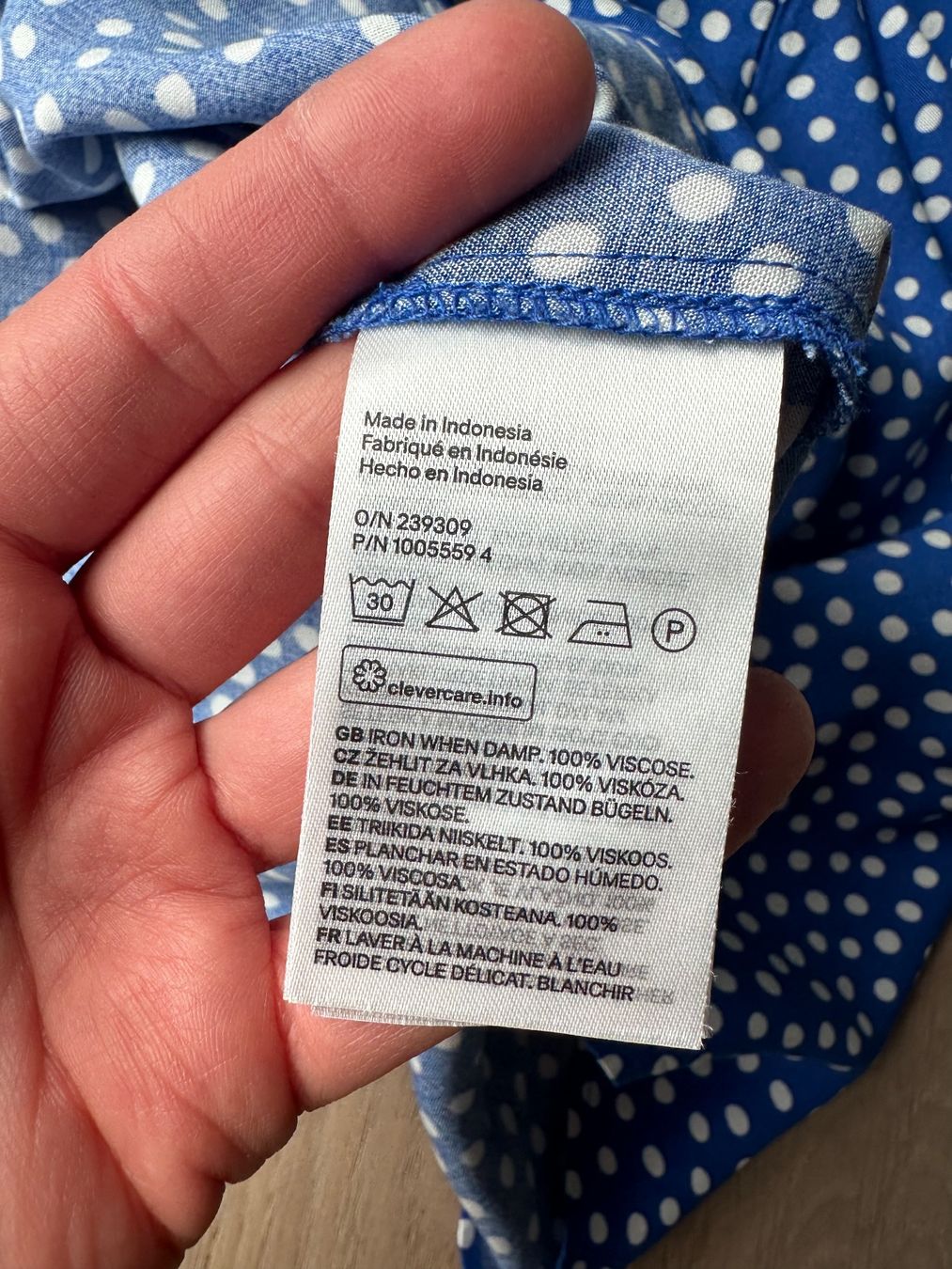 H&M Kleider: H&M blue polka dot dress, size M – Neu (gemäss Beschreibung) aus Zug von Nat.yushkevich 4