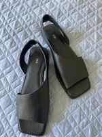 Sandalen COS Leder schwarz Grösse 39 neuwertig