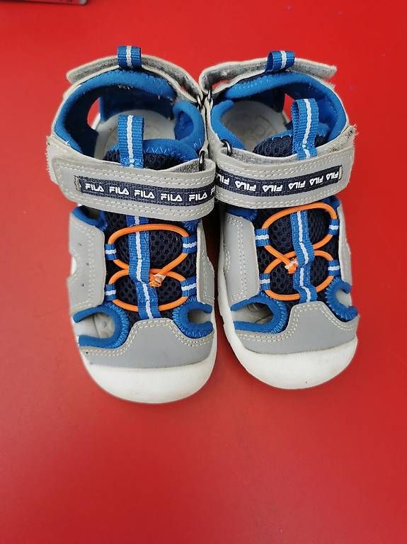 Scarpe da uomo: Sandalen gr25 – Usato da Riehen venduto da LaurJer 2