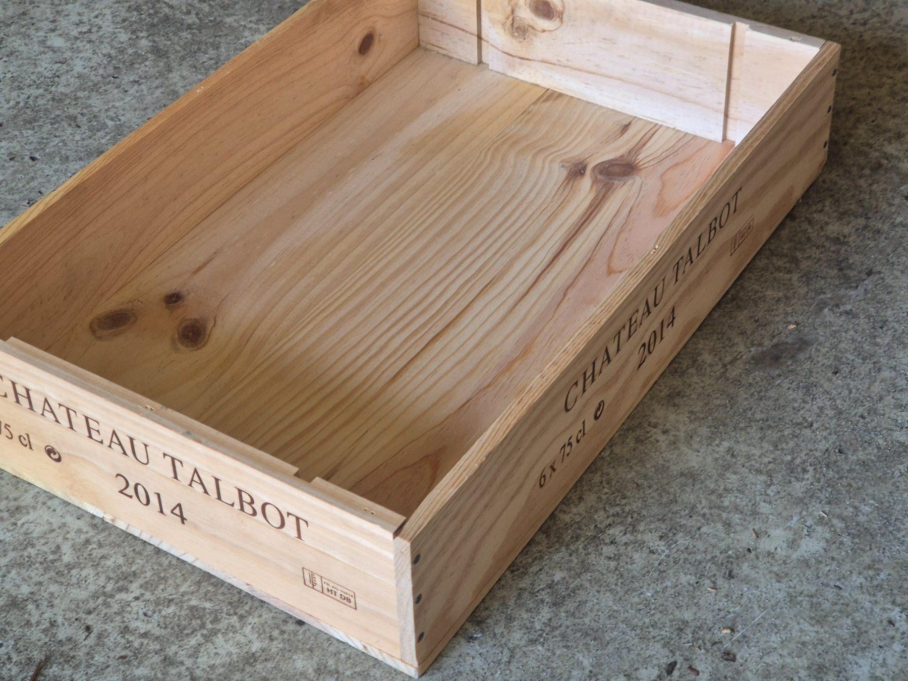Sonstiges: Weinkiste 6er leer 50x33x10 cm – Gebraucht aus Bowil von Basima 1