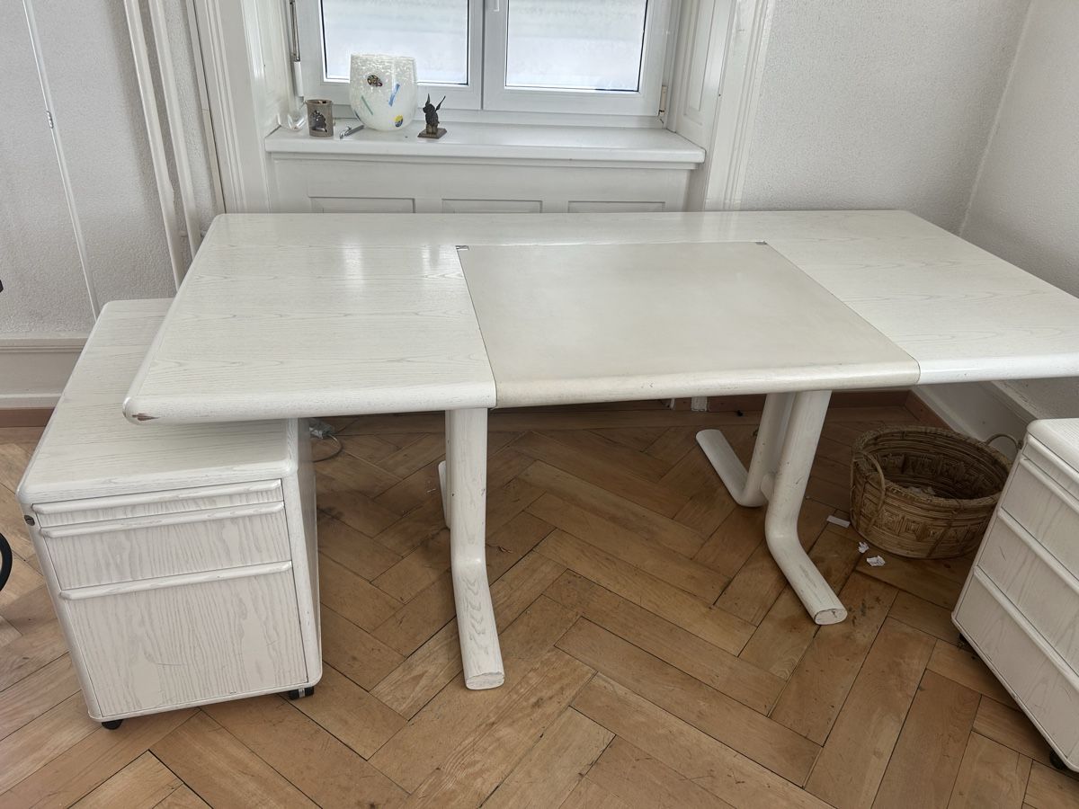 Bureaux: Schreibtisch & Rollkorpus – D'occasion à Zürich par Barbara13