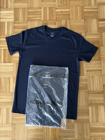 Original Represent T-Shirt in Marineblau, Grösse M