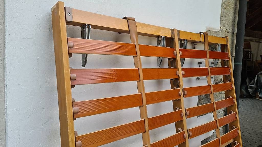 Sommiers: Lattenrost und Doppelmatratze – D'occasion à Hugelshofen par mattverkauf 1