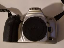 Minolta Dynax 500si Spiegelreflexkamera guter Zustand