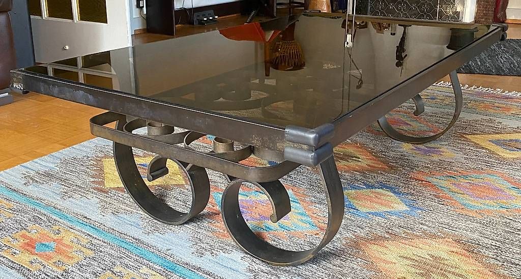Tische: Vintage Couchtisch – Gebraucht aus Bolligen von Stefanidunno 1