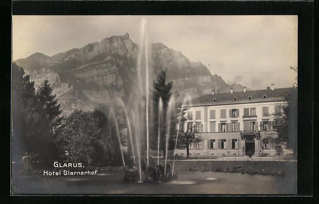Ansichtskarten: Glarus, Hotel Glarnerhof mit Springbrunn – Gebraucht aus Berlin von bartko-reher
