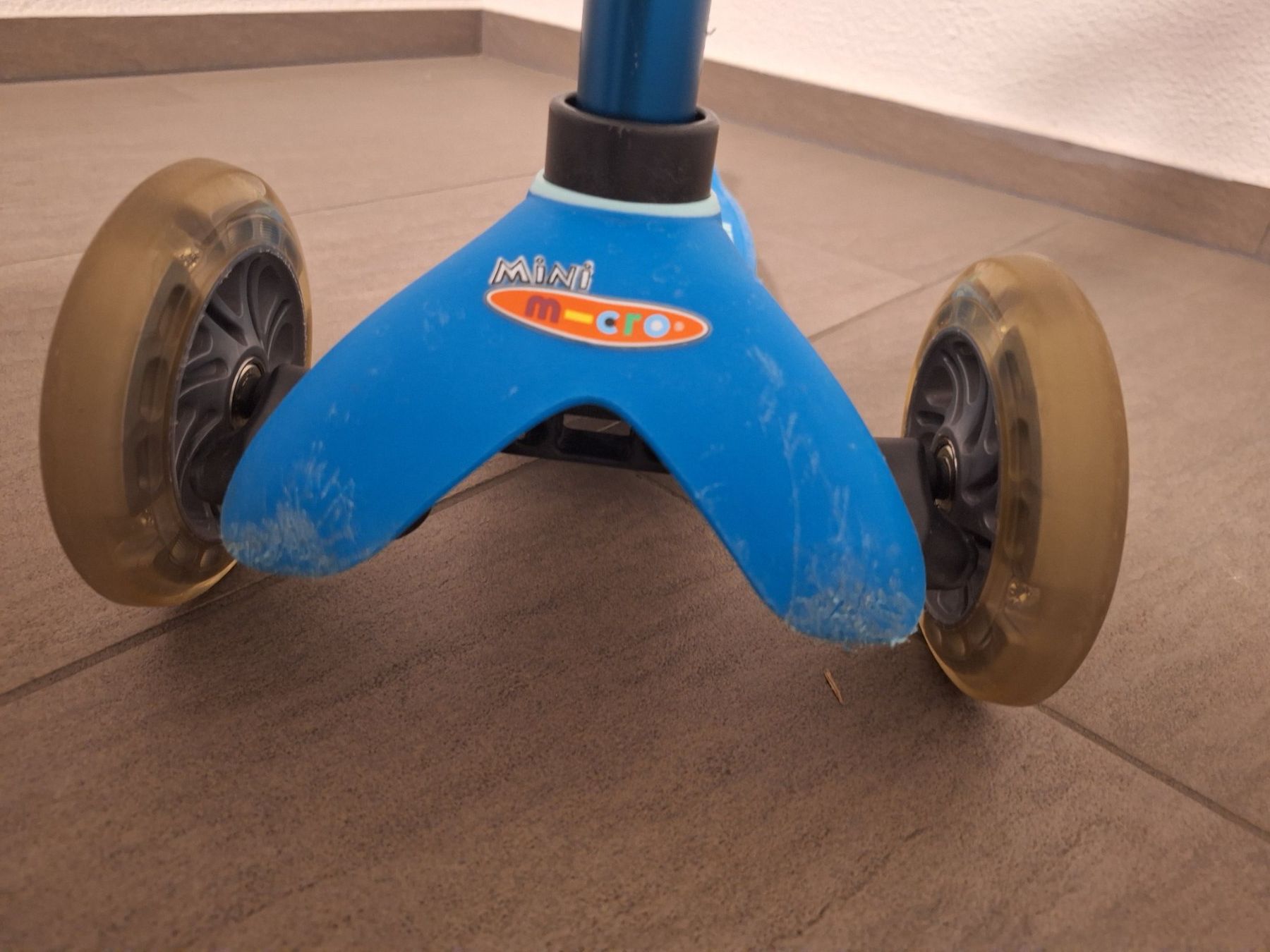 Micro Kickboard: Trottinet Micro Mini – D'occasion à Hallau par dom_h78m 1