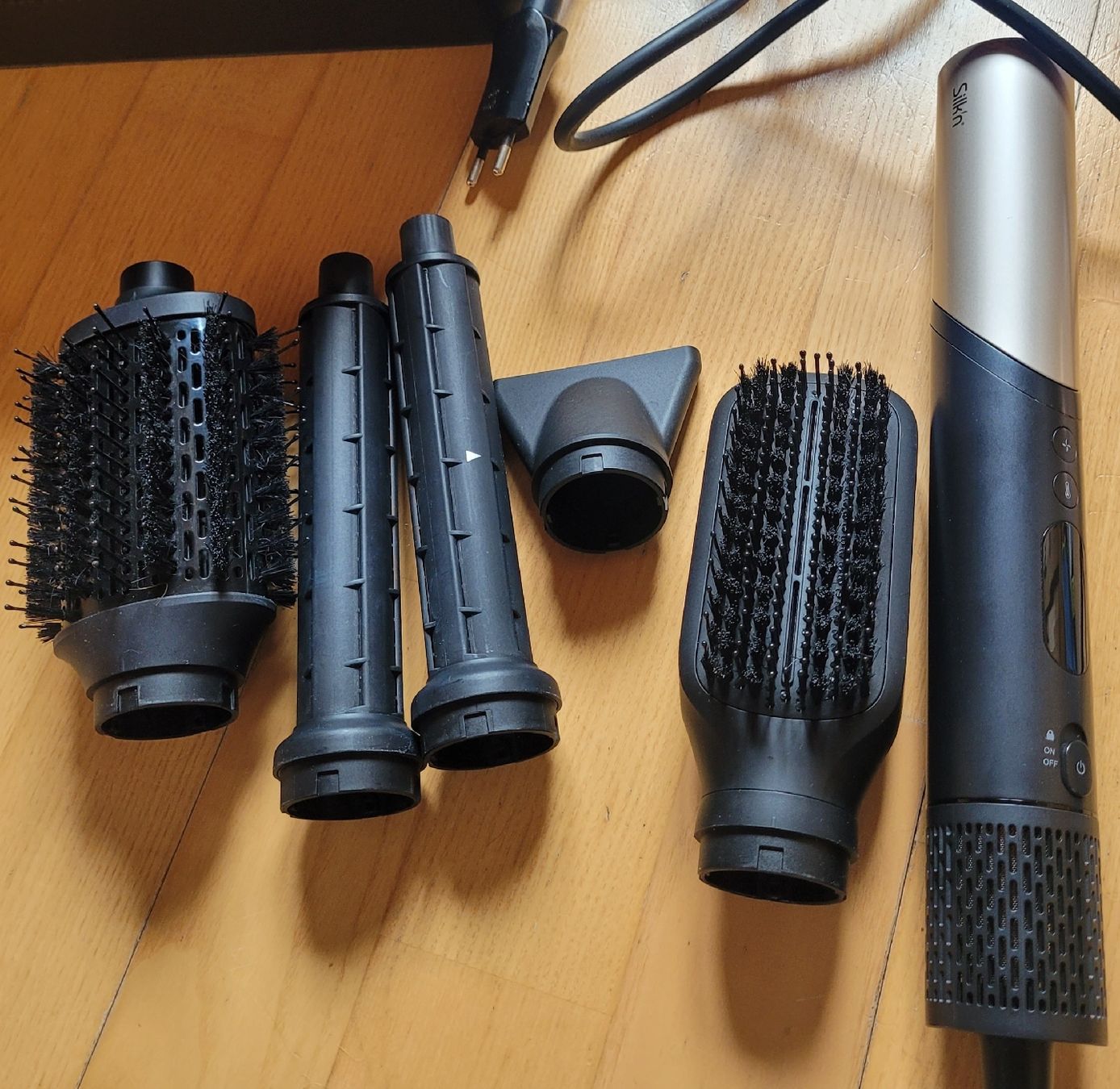 Lockenstäbe & Haarglätter: Silkn SilkyAir Flex Hair Styler  – Gebraucht aus Flims Dorf von bobkelso 5