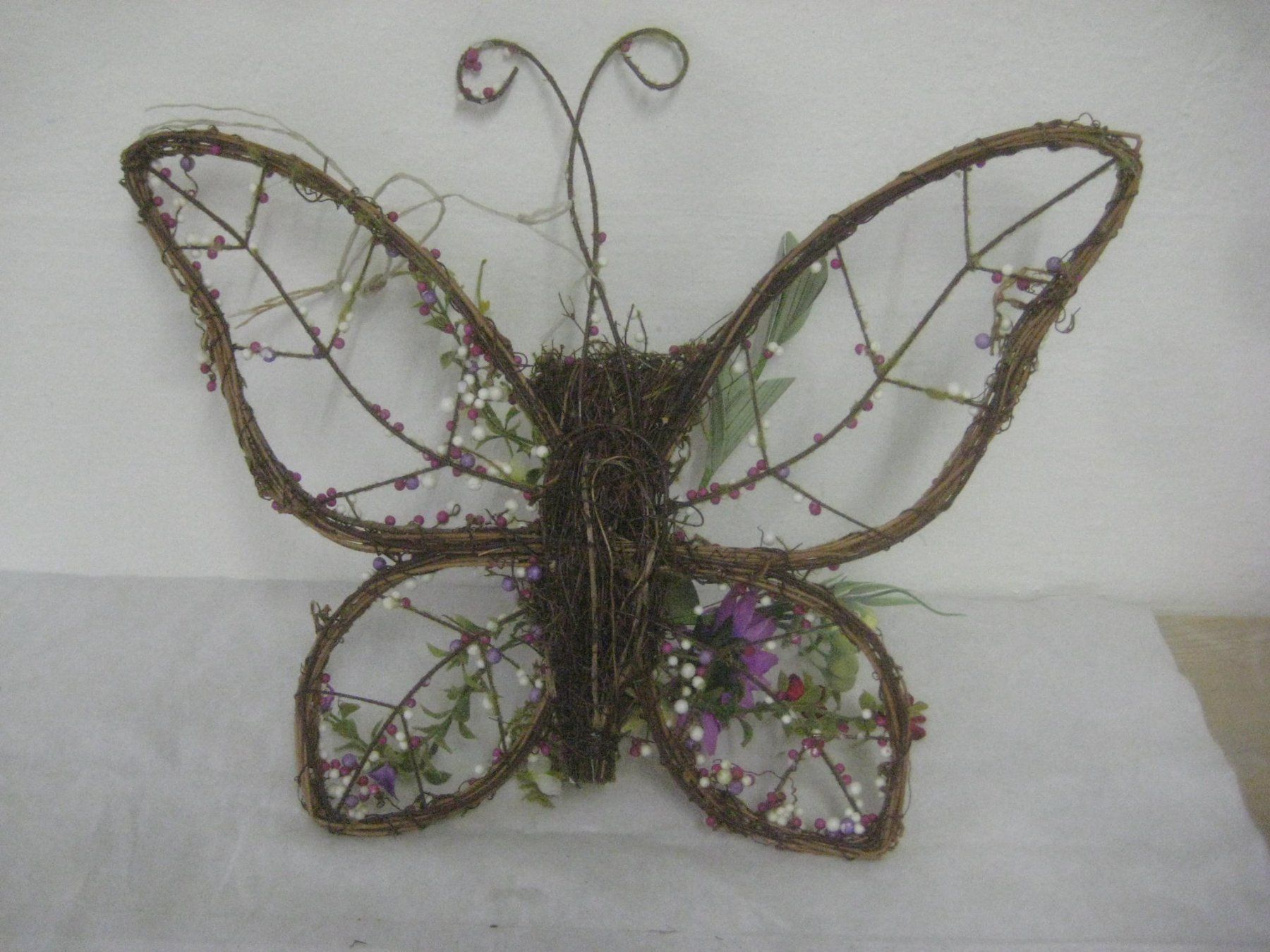 Tutte le decorazioni: SCHÖNE  SCHMETTERLING   TÜRKRANZ – Nuovo (secondo la descrizione) da Uster venduto da flocke1 2