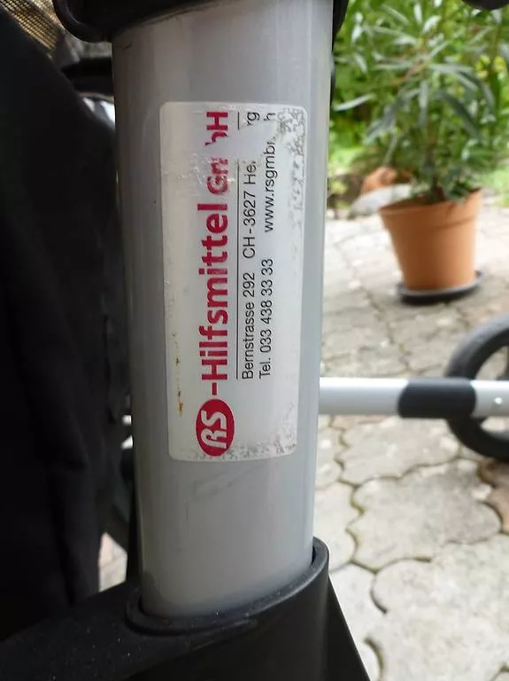 Ausili per la deambulazione: Rollator GoPro Roja – Usato da Kirchberg BE venduto da Mirador8 2