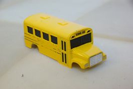 Amerikanischer Schulbus 9896 - gelb