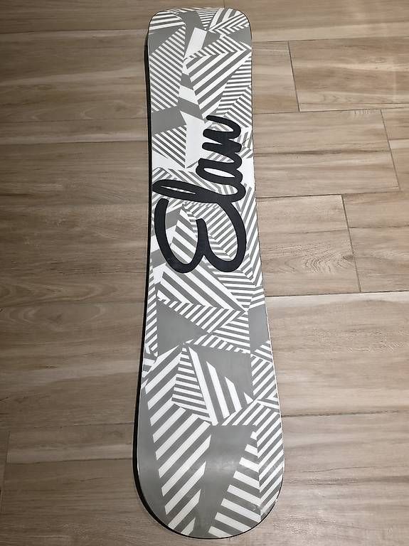 Board: Snowboard – Usato da Oberlunkhofen venduto da pele-rin 2