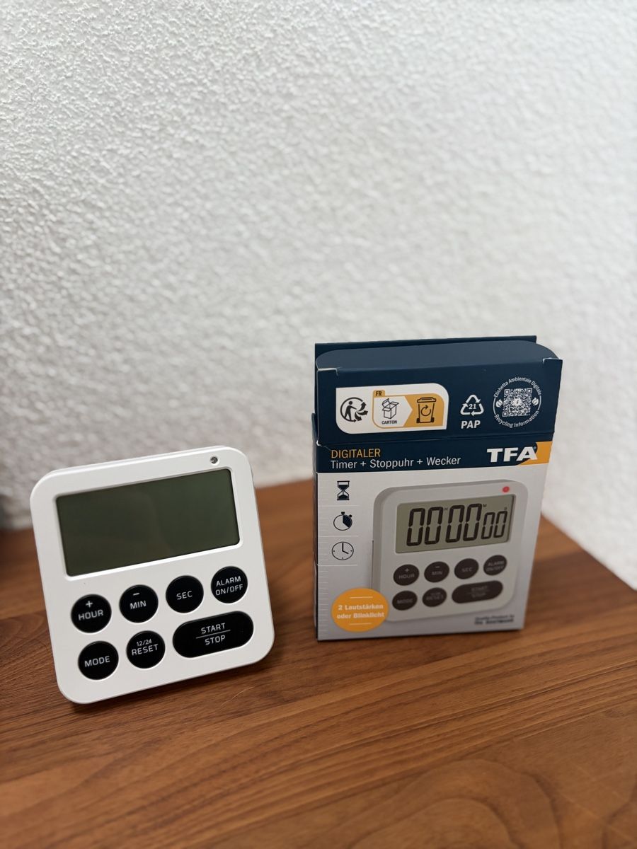 Orologi: TFA Digitaler Küchen-Timer, Stoppuhr, Wecker - Neuwertig! – Nuovo (secondo la descrizione) da Studen BE venduto da Milaic