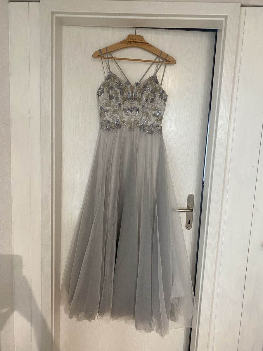 Kleider: Abendkleid grau Grösse 34 xs – Gebraucht aus Thun von thersa01 4