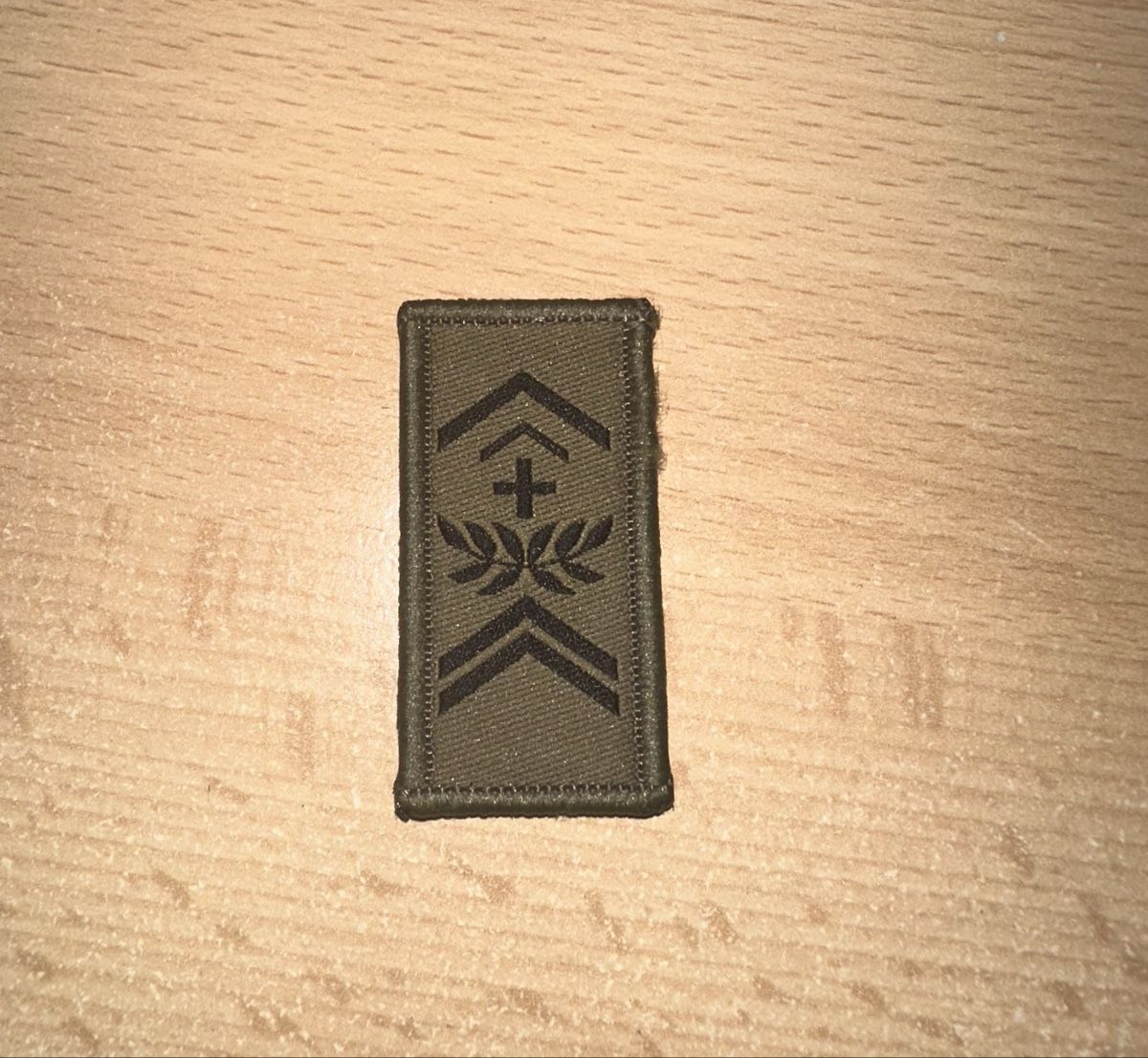 Schweizer Armee Placchette & Badge: Schweizer Armee Adj Unteroffizier Abzeichen – Usato da Adlikon b.Regensdf venduto da 11MinutenGames