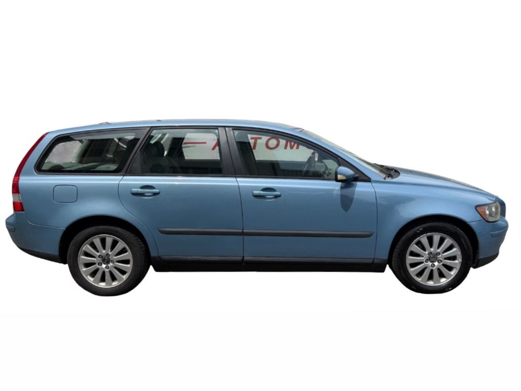 Volvo Autos: VOLVO V50 2.0D – Gebraucht aus Pfungen von dimeautomobile 3