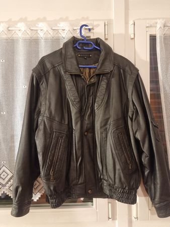 TOP Neuwertige Herren Lederjacke schwarz Grösse 52