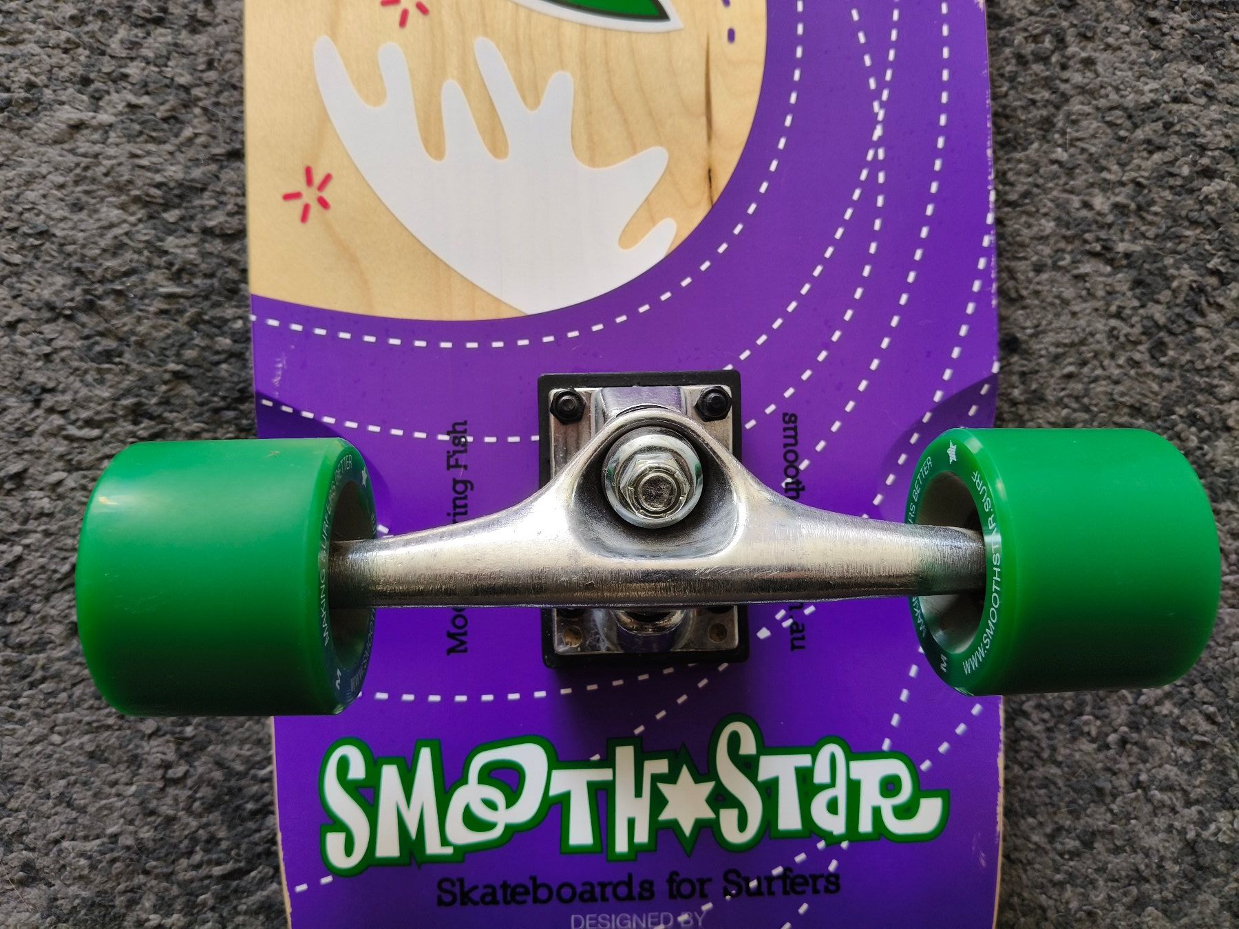 Skateboards: SmoothStar Flying Fish 32" Surfskate – Usato da Zürich venduto da mia_l8dp 3