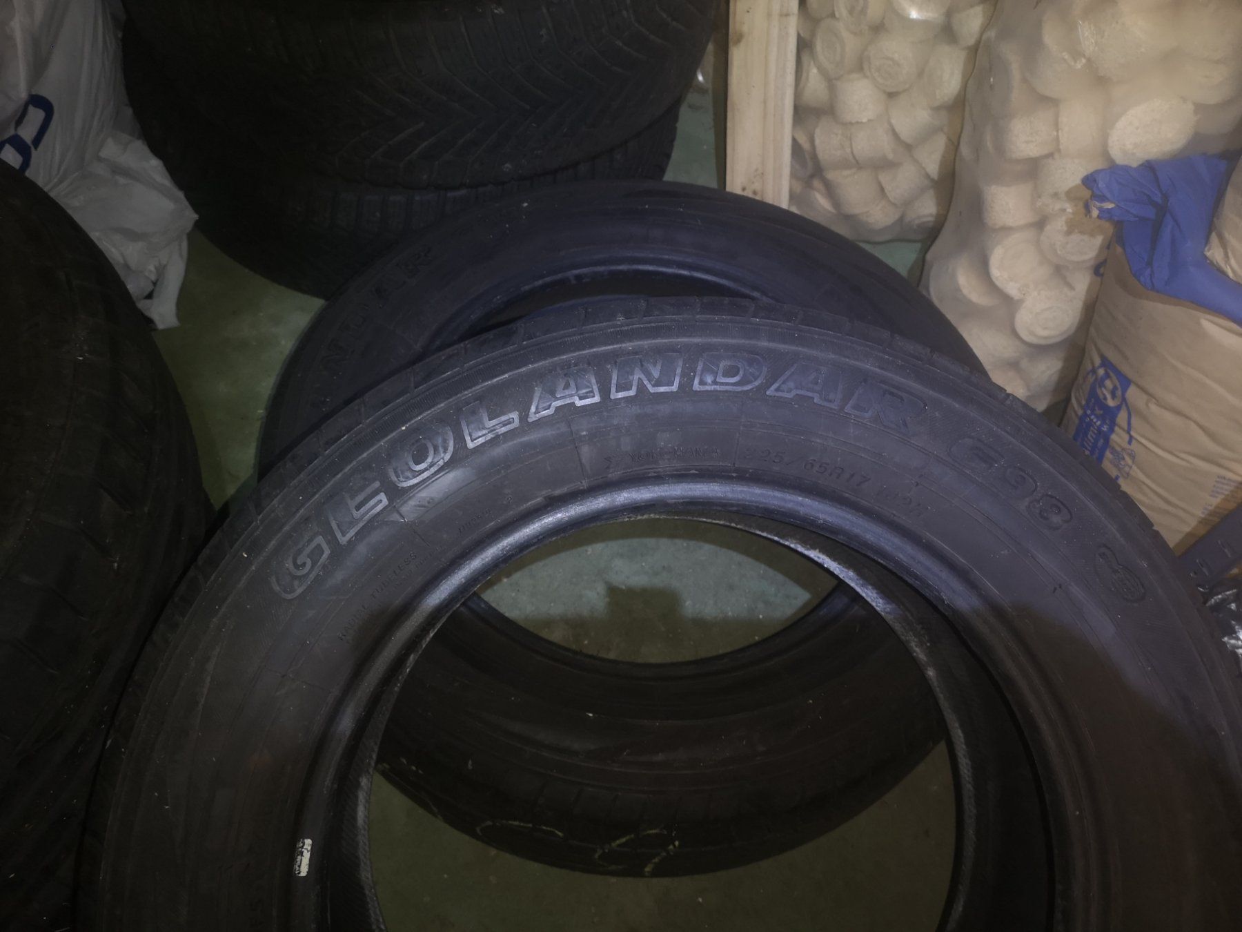 Pneumatici & Ruote complete: yokohama geolandar  225/65 R17 – Usato da Moutier venduto da vasspless55 1