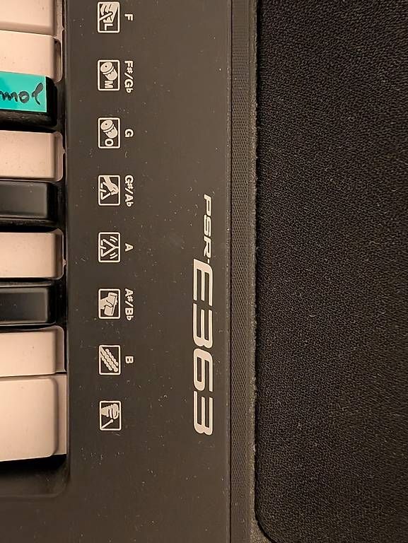 Yamaha Instruments de musique: Keyboard Yamaha E363 – D'occasion à Meilen par ug1_6t6c