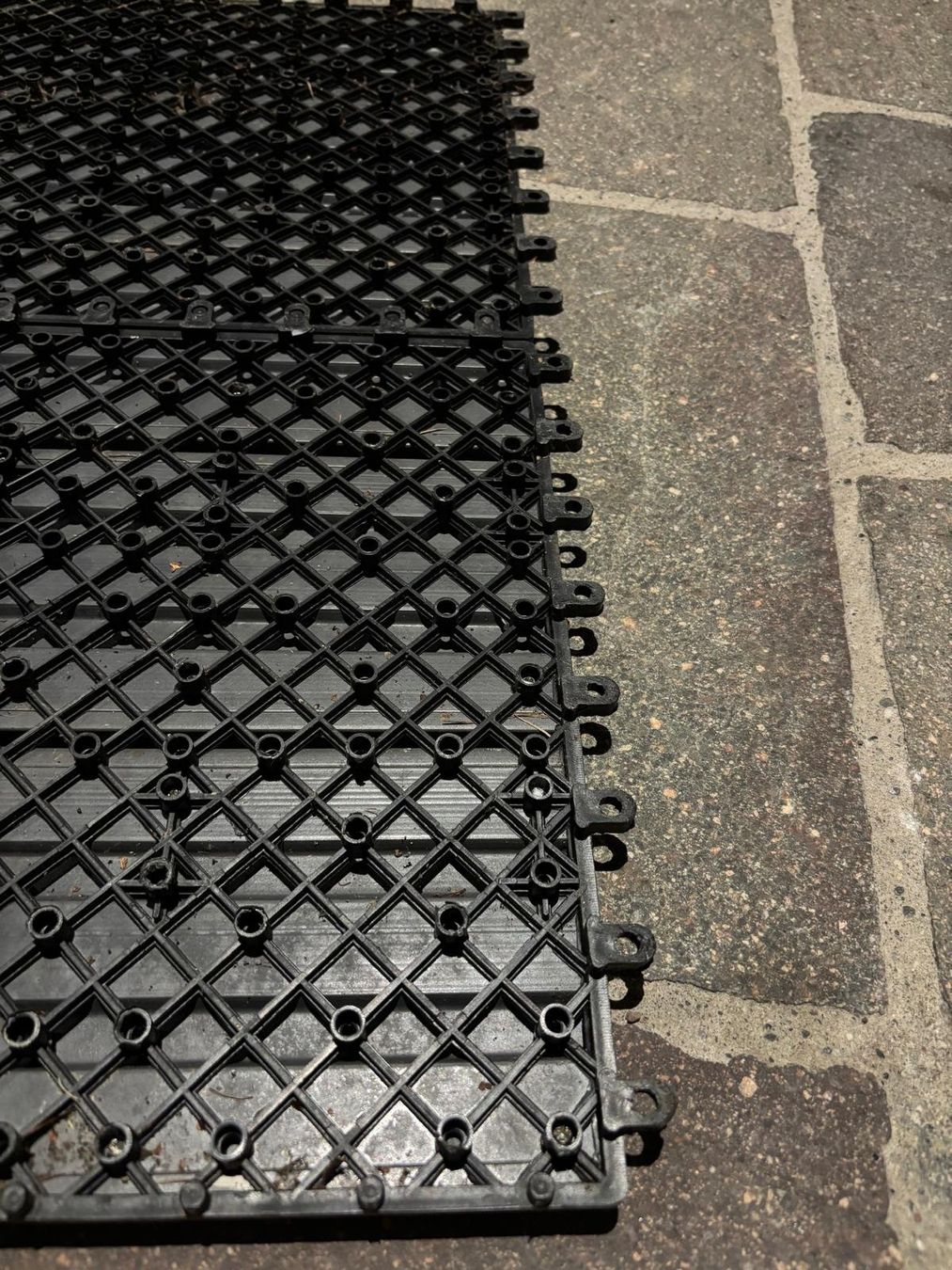 Coop Rivestimenti per pavimenti: Graue Gebrauchte Terrassenplatten. – Usato da Stäfa venduto da MazzaH 4