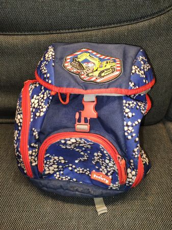 Scouty Kinderrucksack mit Bagger Motiv