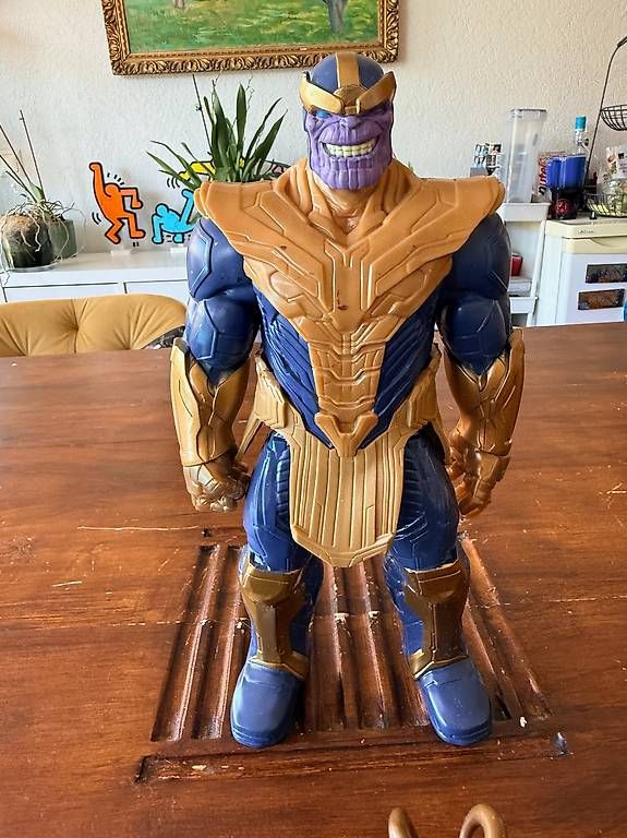 Figuren: Figurines Marvel Avengers Hasbro – Gebraucht aus Versoix von Van75 1