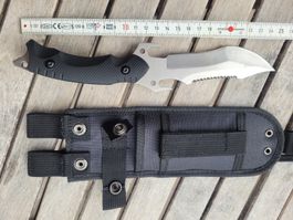 Tolles, scharfes suvival Messer