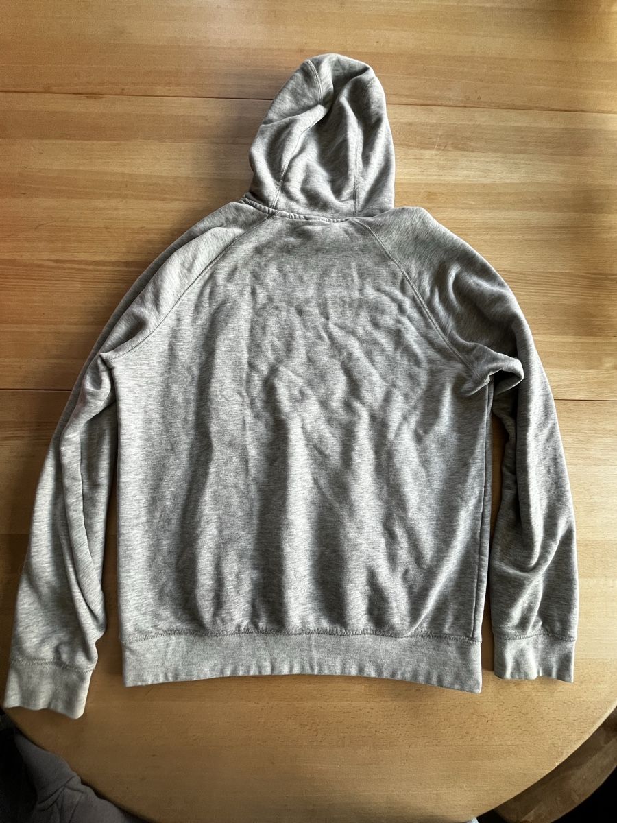 Smilodox Maglioni & Felpe: Smilodox Hoodie, Grau, Gr. M – Usato da Kirchdorf BE venduto da Noa_ 1
